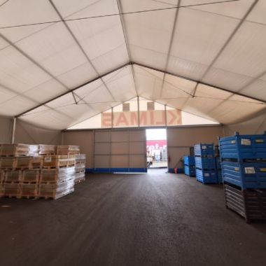 Przewiert sterowany pod halą magazynową w Częstochowie